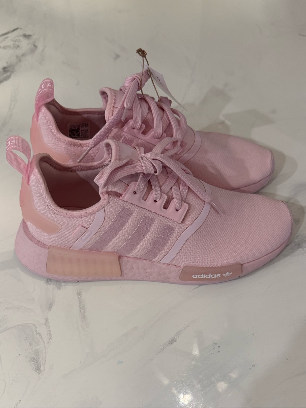 adidas Originals Pink NMD-R1 Athletic Sneakers Size 8 - Picture 2 of 6